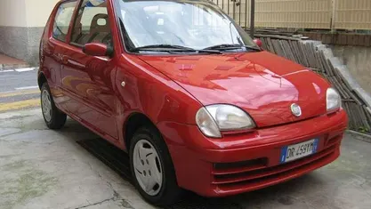 Usata Fiat 600 Active 54 CV (39 kW) 2008 Rosso Utilitaria