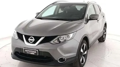 Usata Nissan Qashqai N-Connecta 110 CV (80 kW) 2017 SUV