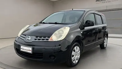 Usata Nissan Note Tekna 86 CV (63 kW) 2007 Nero Utilitaria