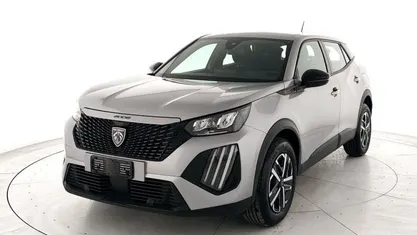 Usata Peugeot 2008 Style 136 CV (100 kW) 2025 SUV