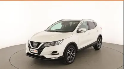 Usata Nissan Qashqai N-Connecta 110 CV (80 kW) 2017 Bianco SUV