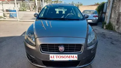 Usata Fiat Croma Active 120 CV (88 kW) 2010 Grigio Station wagon
