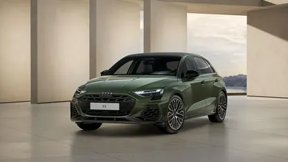 Nuova Audi S3 Sport 333 CV (244 kW) 2026 Verde distretto metallizzato Berlina