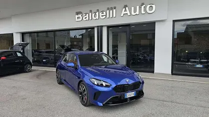 Usata BMW 118 M Sport 150 CV (110 kW) 2025 Blu metallizzato Utilitaria