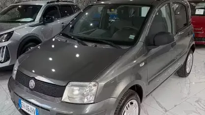 Usata Fiat Panda Classica 69 CV (50 kW) 2012 Grigio Utilitaria