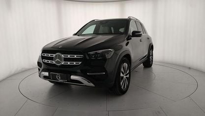 Käytetty Mercedes GLE300 Advanced Plus 269 HP (197 kW) 2025 Vihreä Katumaasturi