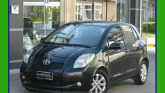Nero Usata 2007 Toyota Yaris Active Tre volumi | 1950 € (Super prezzo)
