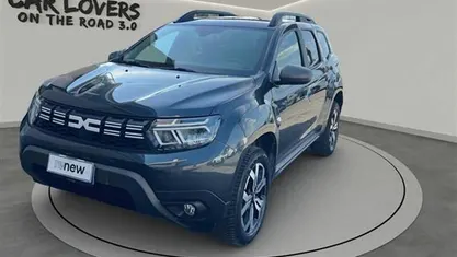 Usata Dacia Duster Journey 116 CV (85 kW) 2023 Kna grigio cometa met SUV