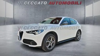 Bianco Usata 2024 Alfa Romeo Stelvio Sprint SUV | 50.500 €