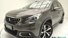 Grau Gebraucht 2016 Peugeot 2008 Allure SUV | 8486 € (Fairer Preis)