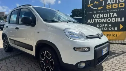 Używany Fiat Panda City Life 69 KM (50 kW) 2021 Biały Hatchback