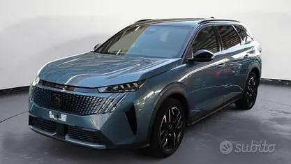 Usata Peugeot 5008 GTi 145 CV (106 kW) 2024 Blu SUV