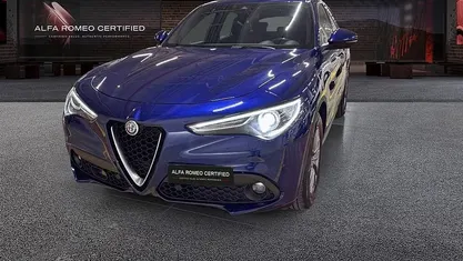Usata Alfa Romeo Stelvio Business 160 CV (117 kW) 2022 Blu SUV