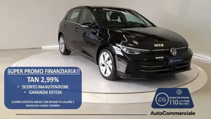 Usata VW Golf VIII Style 150 CV (110 kW) 2025 Nero Utilitaria