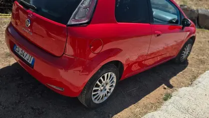 Usata Fiat Punto Evo 75 CV (55 kW) 2013 Rosso Utilitaria