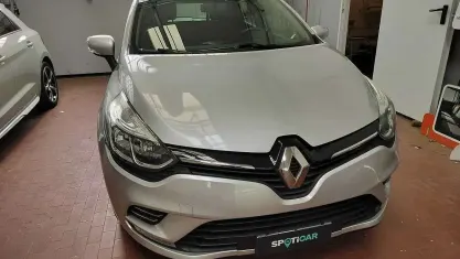 Usata Renault Clio IV Life 76 CV (55 kW) 2018 Argento Berlina