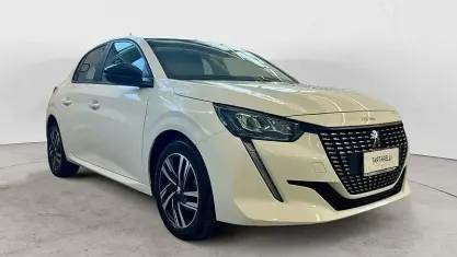 Usata Peugeot 208 Active 75 CV (55 kW) 2023 Bianco Utilitaria