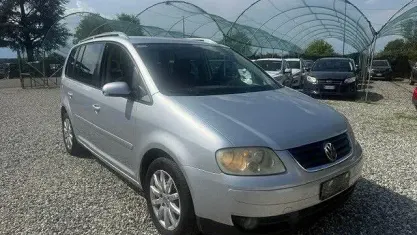 Usata VW Touran Highline 136 CV (100 kW) 2003 Grigio Monovolume