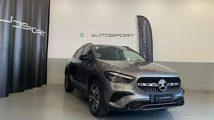 Usata Mercedes GLA180 Advanced 136 CV (100 kW) 2024 Grigio SUV
