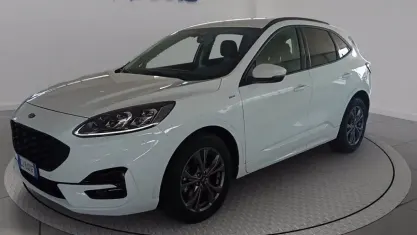 Usata Ford Kuga ST-Line X 190 CV (139 kW) 2022 Bianco metallizzato SUV