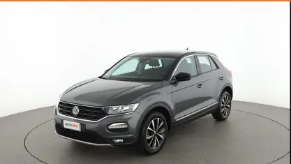 Usata VW T-Roc Style 110 CV (80 kW) 2021 Grigio SUV