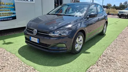 Usata VW Polo 95 CV (69 kW) 2020 Grigio Utilitaria