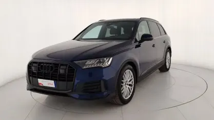 Usata Audi Q7 Sport 286 CV (210 kW) 2023 Blu navarra metallizzato SUV