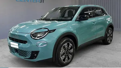 Nuova Fiat 600 101 CV (74 kW) 2025 SUV