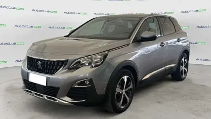 Usata Peugeot 3008 Allure 131 CV (96 kW) 2020 Grigio SUV