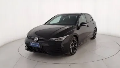 Nuova VW Golf VIII R-line Plus 150 CV (110 kW) 2026 Nero metallizzato Berlina