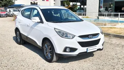 Usata Hyundai ix35 Xpossible 116 CV (85 kW) 2014 Bianco SUV