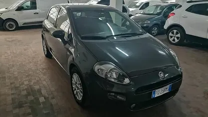 Grigio Usata 2016 Fiat Punto Dynamic Due volumi | 7450 € (Buon prezzo)