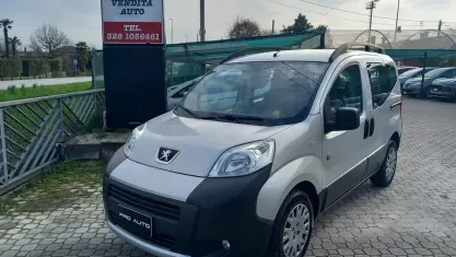 Usata Peugeot Bipper Outdoor 75 CV (55 kW) 2012 Grigio Monovolume