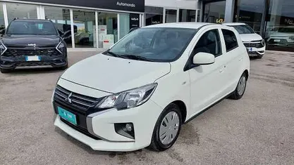 Usata Mitsubishi Space Star Invite 71 CV (52 kW) 2023 Bianco Utilitaria