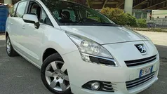 Bianco Usata 2011 Peugeot 5008 Monovolume | 4750 € (Buon prezzo)