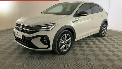 Usata VW Taigo R-line 150 CV (110 kW) 2022 Beige SUV