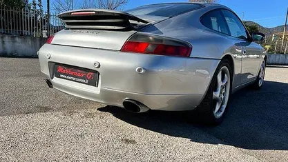 Usata Porsche 911 Carrera 4 300 CV (220 kW) 1999 Coupé