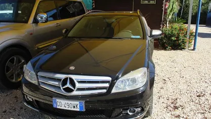 Nero Usata 2009 Mercedes C220 Station wagon | 4000 € (Buon prezzo)