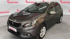 Grigio Usata 2018 Peugeot 2008 Style SUV | 11.800 € (Buon prezzo)