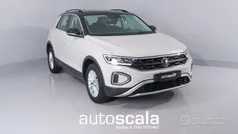 Usata 2023 VW T-Roc Life SUV | 21.990 € (Buon prezzo)