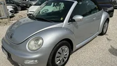Argento metallizzato Usata 2004 VW Beetle Cabrio | 4980 € (Ottimo prezzo)