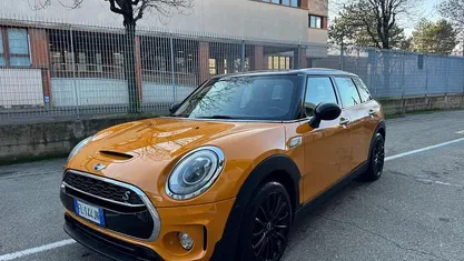Usata Mini Cooper Clubman 190 CV (139 kW) 2017 Orange pastello Station wagon