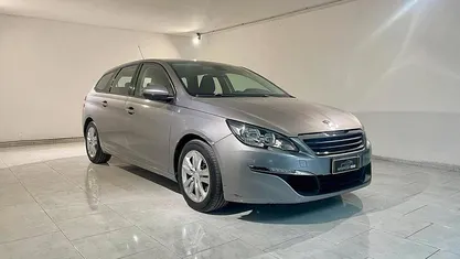 Usata Peugeot 308 Business-Line 92 CV (67 kW) 2014 Grigio Station wagon