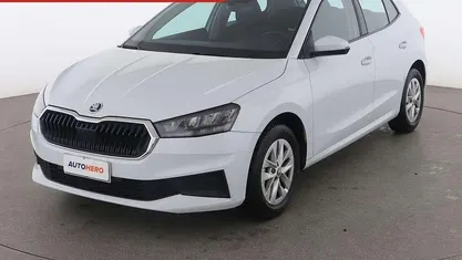Usata Skoda Fabia Ambition 95 CV (69 kW) 2022 Bianco Utilitaria