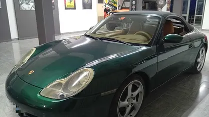 Usata Porsche 911 Carrera Cabriolet 300 CV (220 kW) 2000 Cabrio