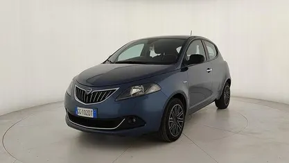 Blu met. Usata 2021 Lancia Ypsilon Gold Due volumi | 12.200 € (Buon prezzo)