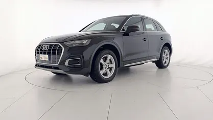 Usata Audi Q5 Advanced 204 CV (150 kW) 2021 Nero mito metallizzato SUV