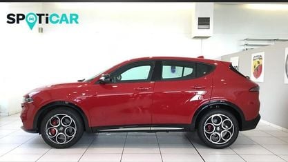 Second-hand Alfa Romeo Tonale Ti 131 CP (96 kW) 2023 Roșu SUV