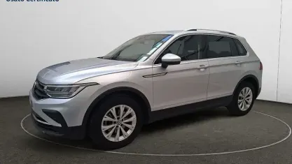 Usata VW Tiguan Life 150 CV (110 kW) 2021 Argento SUV