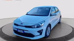 Usata 2021 Kia Rio Comfort Due volumi | 15.900 € (Buon prezzo)